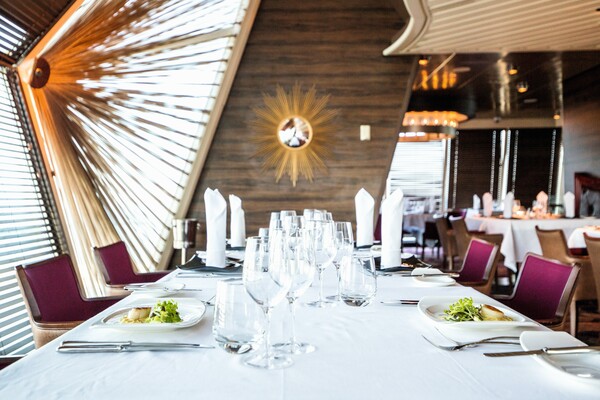 Marella Discovery - Surf & Turf.jpg